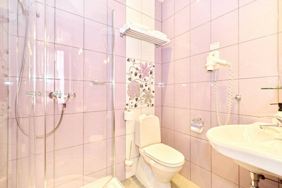 Фотографии номера Комфортная комната на  двоих в Мини-отеле Невский контур Санкт-Петербург