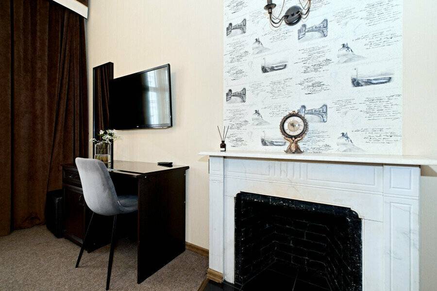 Фотографии номера Двухместный номер с 1 кроватью и балконом в Мини-отеле Невский контур Санкт-Петербург