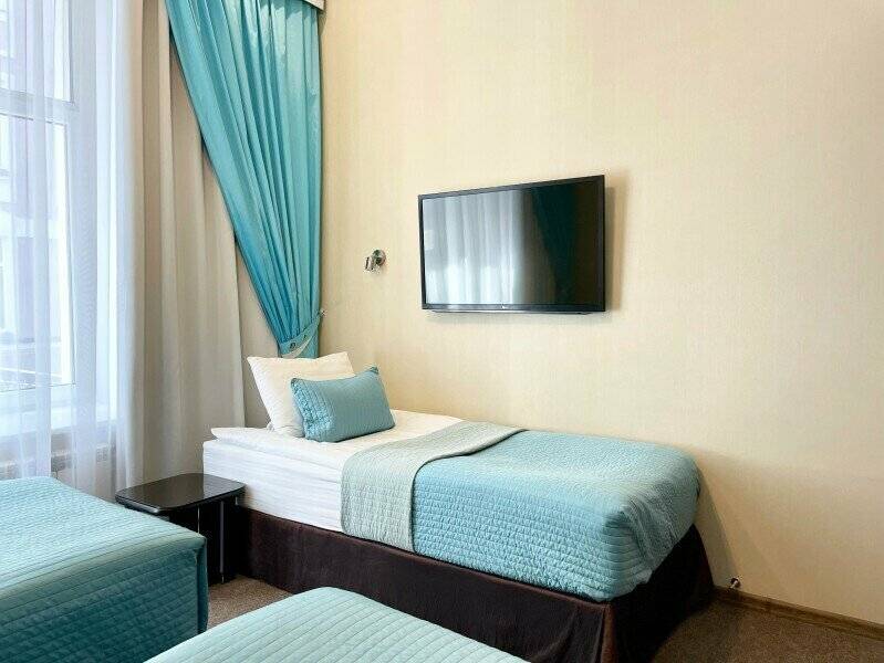 Фотографии номера Трехместный номер «Комфорт» в Мини-отеле Невский контур Санкт-Петербург